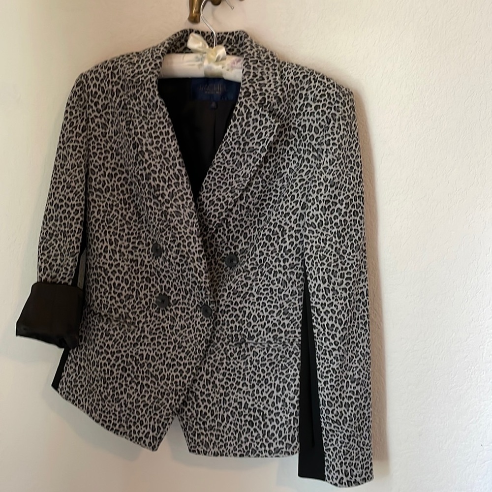 Black and gray leopard blazer, Rachel Roy, Size 10